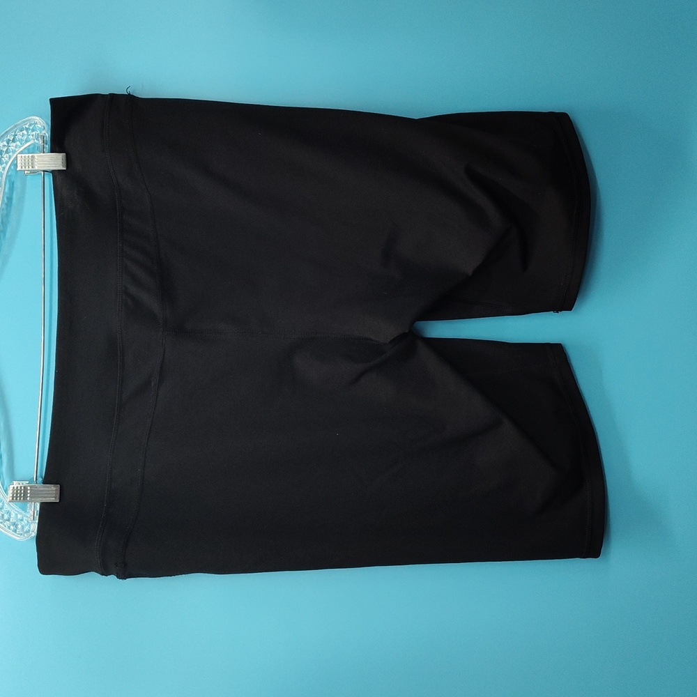 Champion Black Bike Shorts Stretchy Athletic Wear - Picture 6 of 6